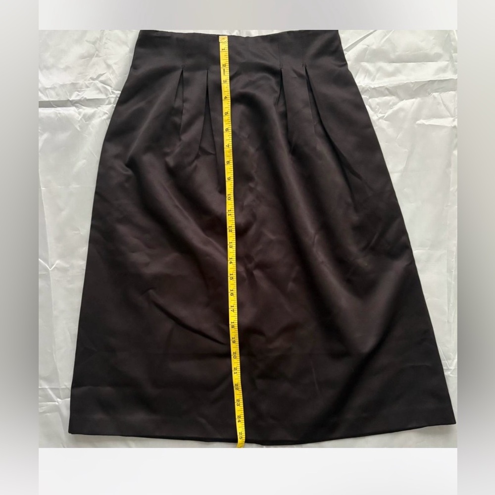 H&M Classic Black Pencil Skirt